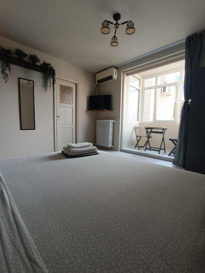 Old Town Within Apartment Bucharest Luaran gambar